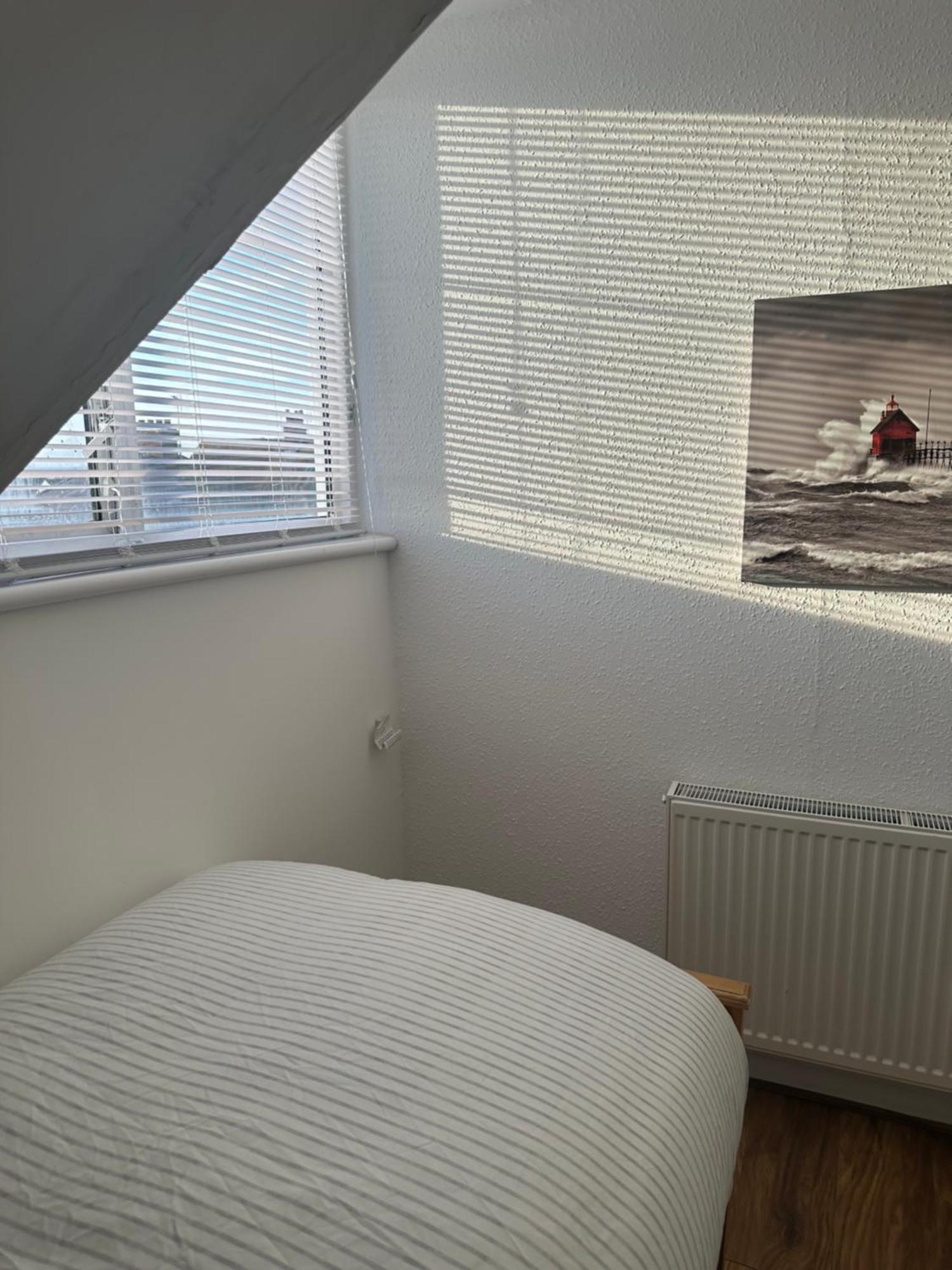 Pure Edge Beach Guest House With Sea View Herne Bay Exterior foto